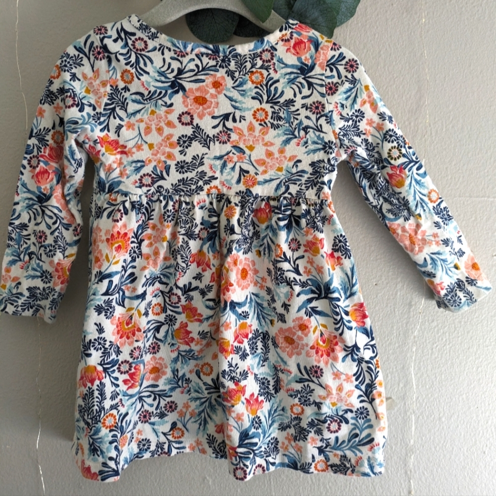 Old Navy-  little girl's floral stretch material dress- size 18- 24 months GUC